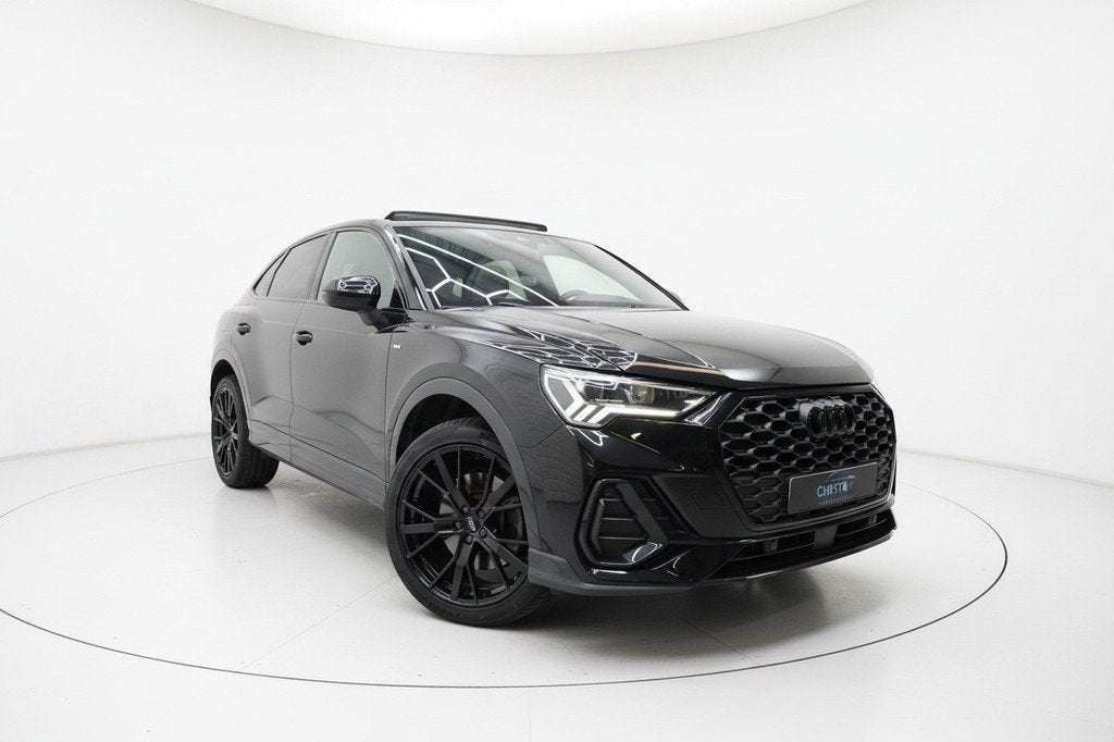 Audi Q3 Sportback 45 TFSI e 2x S LINE PANO VIRTUAL ACC, Auto's, Audi, Gebruikt, Automatische klimaatregeling, Leder en Stof, Hybride Elektrisch/Benzine