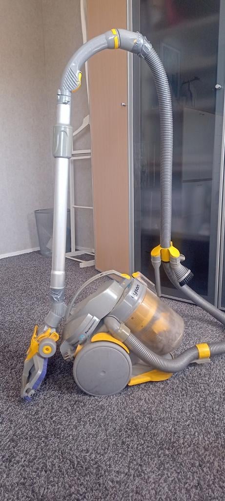 Dyson stofzuiger, Witgoed en Apparatuur, Stofzuigers, Ophalen of Verzenden, Gebruikt