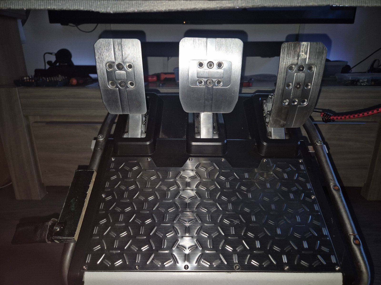 Thrustmaster racestuur met Acelith mod, Racestuur, Zo goed als nieuw, Thrustmaster, PlayStation