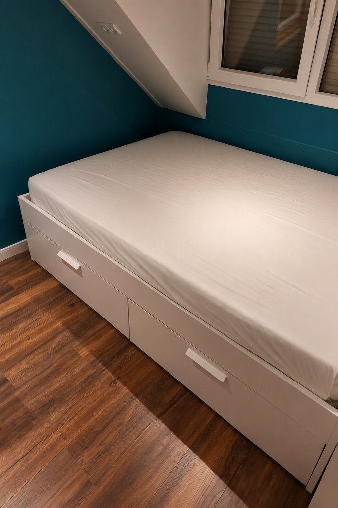 IKEA BRIMNIS bed 140 x 200 incl lattenboden en matras, Huis en Inrichting, Wit, Tweepersoons, Zo goed als nieuw, 200 cm