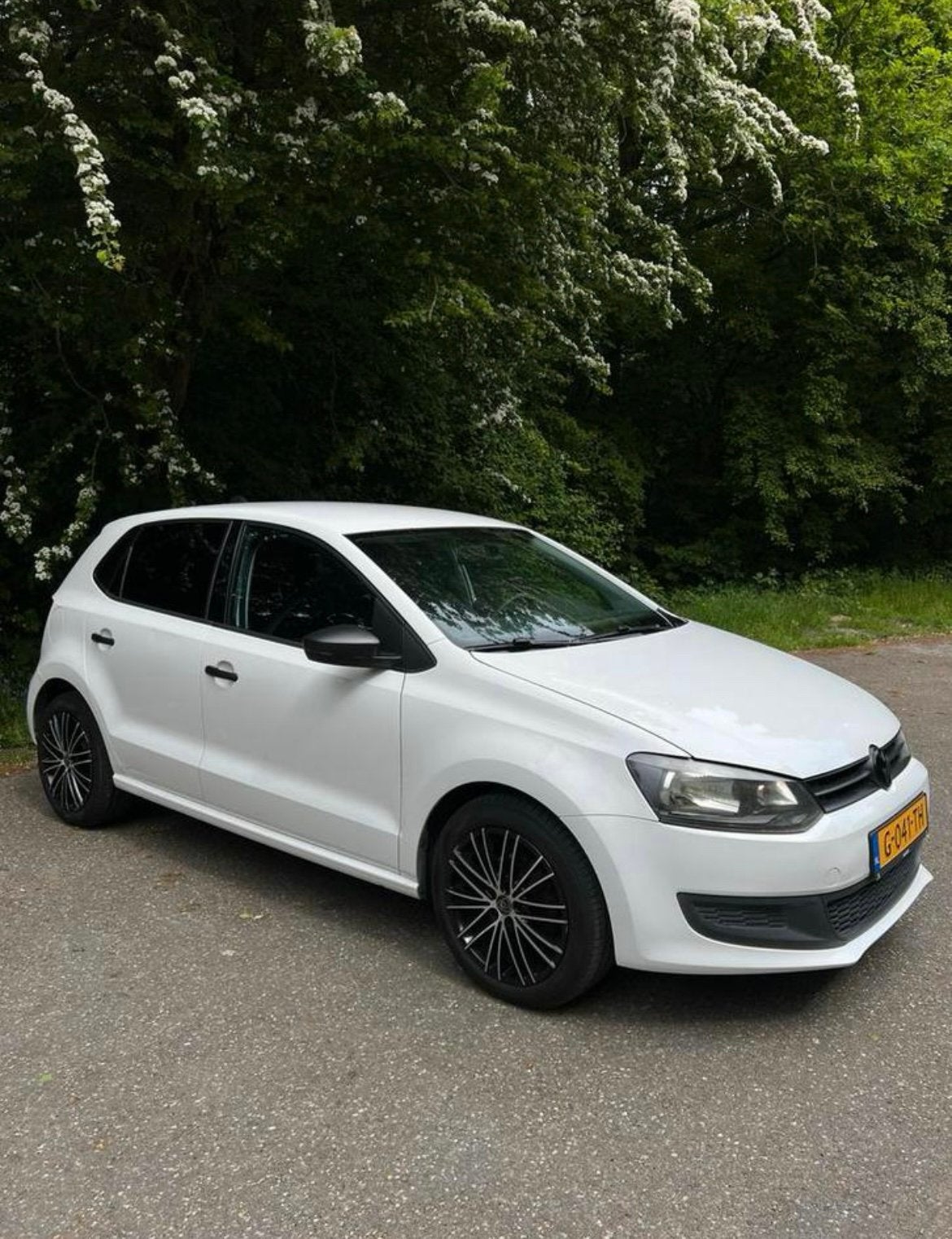 VW Polo 1.2 | Parkeersensors | Distrubitieketting vervangen, Auto's, Voorwielaandrijving, 967 kg, 40 €/maand, Overige bekleding