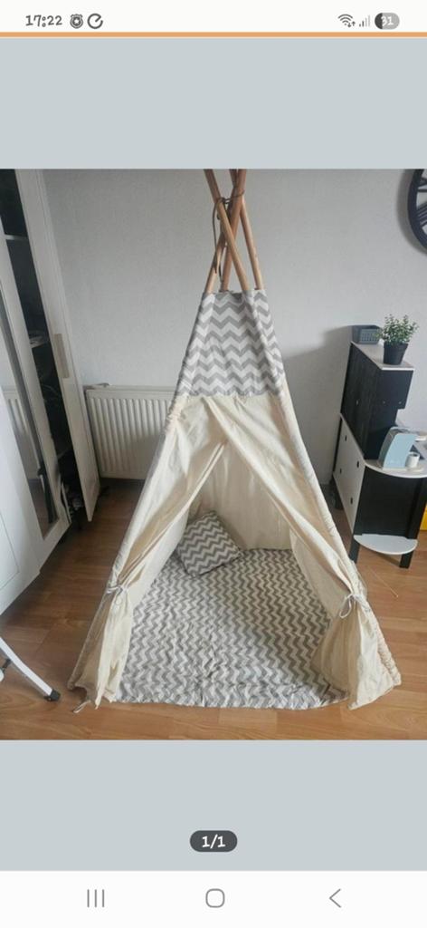Kinder tipi tent met kussen en kleedje, Ophalen of Verzenden, Zo goed als nieuw