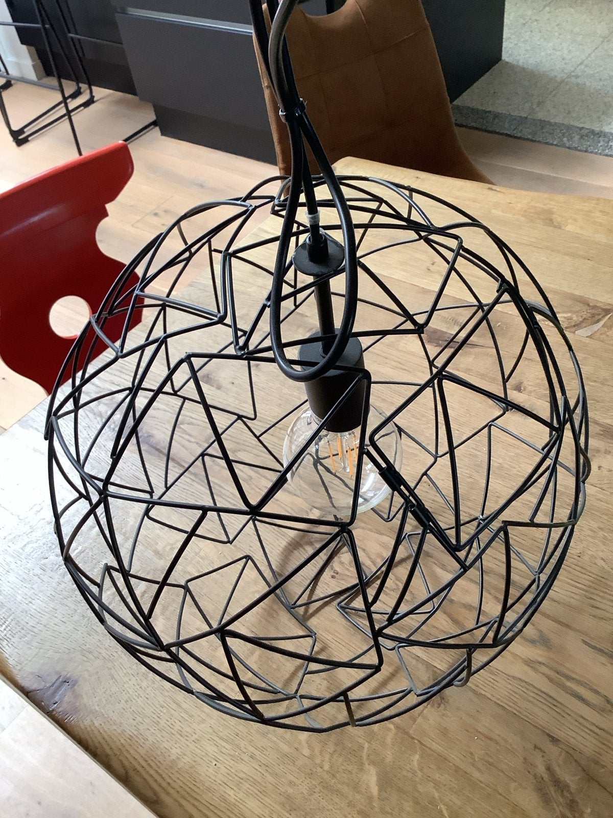 Mooie zwarte draadlamp - Kap 12 cm, Huis en Inrichting, Ophalen, Gebruikt, Metaal, E27 (groot)