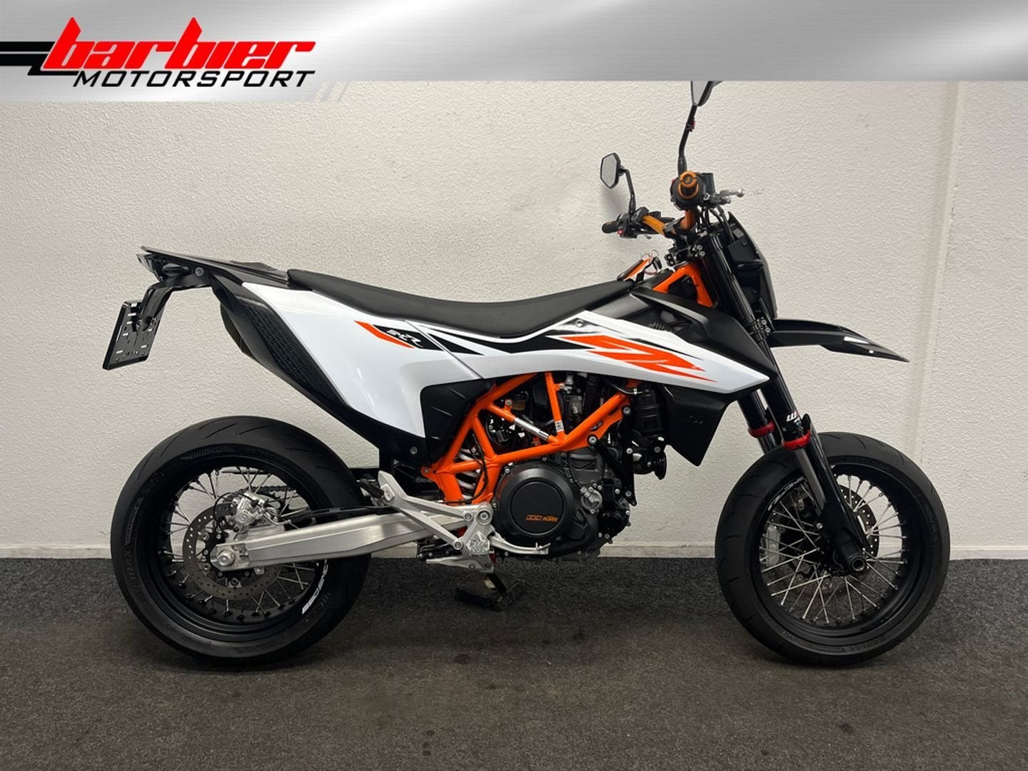 ⭐️⭐Hele mooie KTM 690 SMC R 690SMCR (2020)⭐️⭐, Motoren, Motoren | KTM, Bedrijf, SuperMoto, meer dan 35 kW, 2 cilinders, Motorrijbewijs A