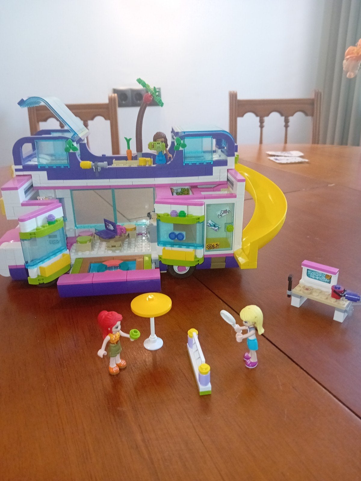Lego Friends Camper - Uren speelplezier!, Ophalen of Verzenden, Zo goed als nieuw, Overige merken