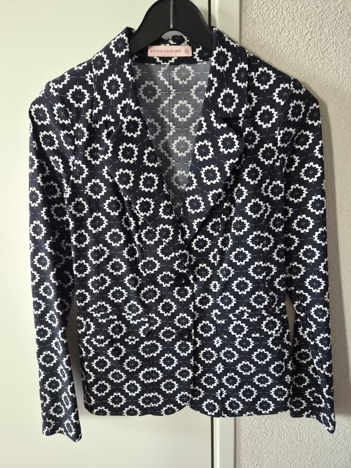 Studio Anneloes blazer maat XS - Zo goed als nieuw, Kleding | Dames, Studio Anneloes, Zwart, Ophalen of Verzenden, Zo goed als nieuw
