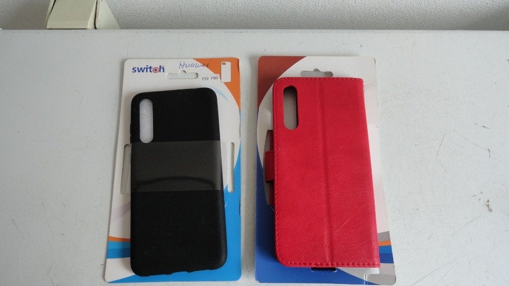 Hoesjes bookcase Huawei P20, P20pro, mate10 pro, G9 plus etc, Ophalen of Verzenden, Zo goed als nieuw, Hoesje of Tasje