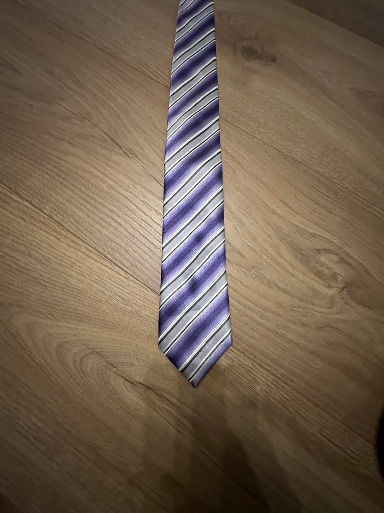 Stropdas heren, Ophalen of Verzenden, Zo goed als nieuw, Paars, Met patroon