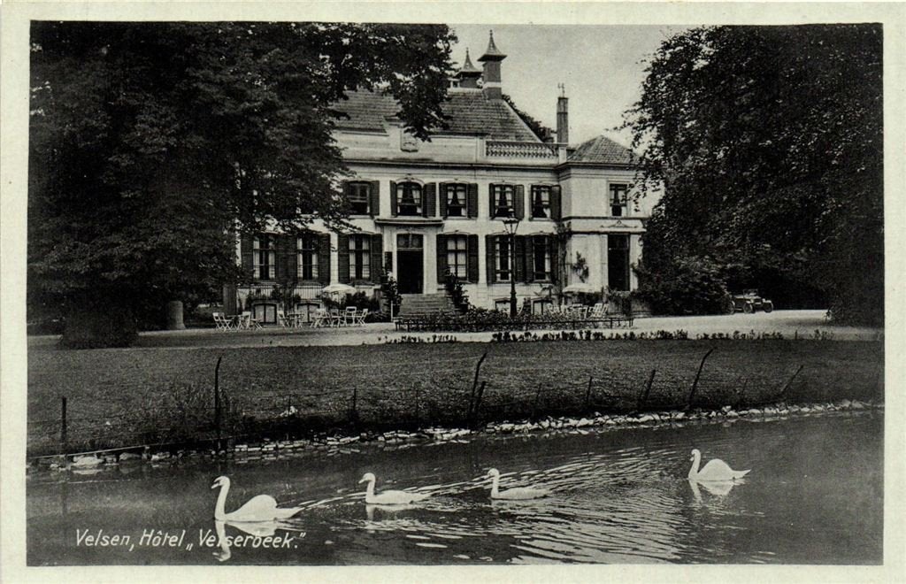 Velsen, Hotel Velserbeek. - zwanen - ongelopen, Ophalen of Verzenden, 1920 tot 1940, Ongelopen, Noord-Holland