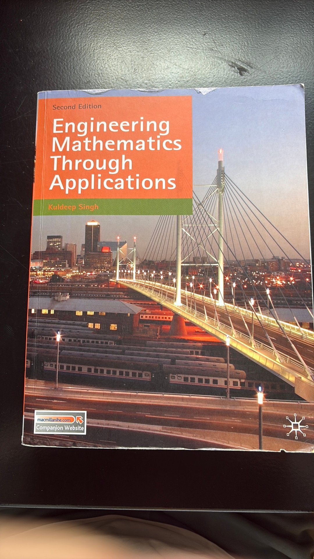 Kuldeep Singh. Engineering Mathematics Through Applications, Boeken, Studieboeken en Cursussen, Ophalen of Verzenden, Beta, Gelezen