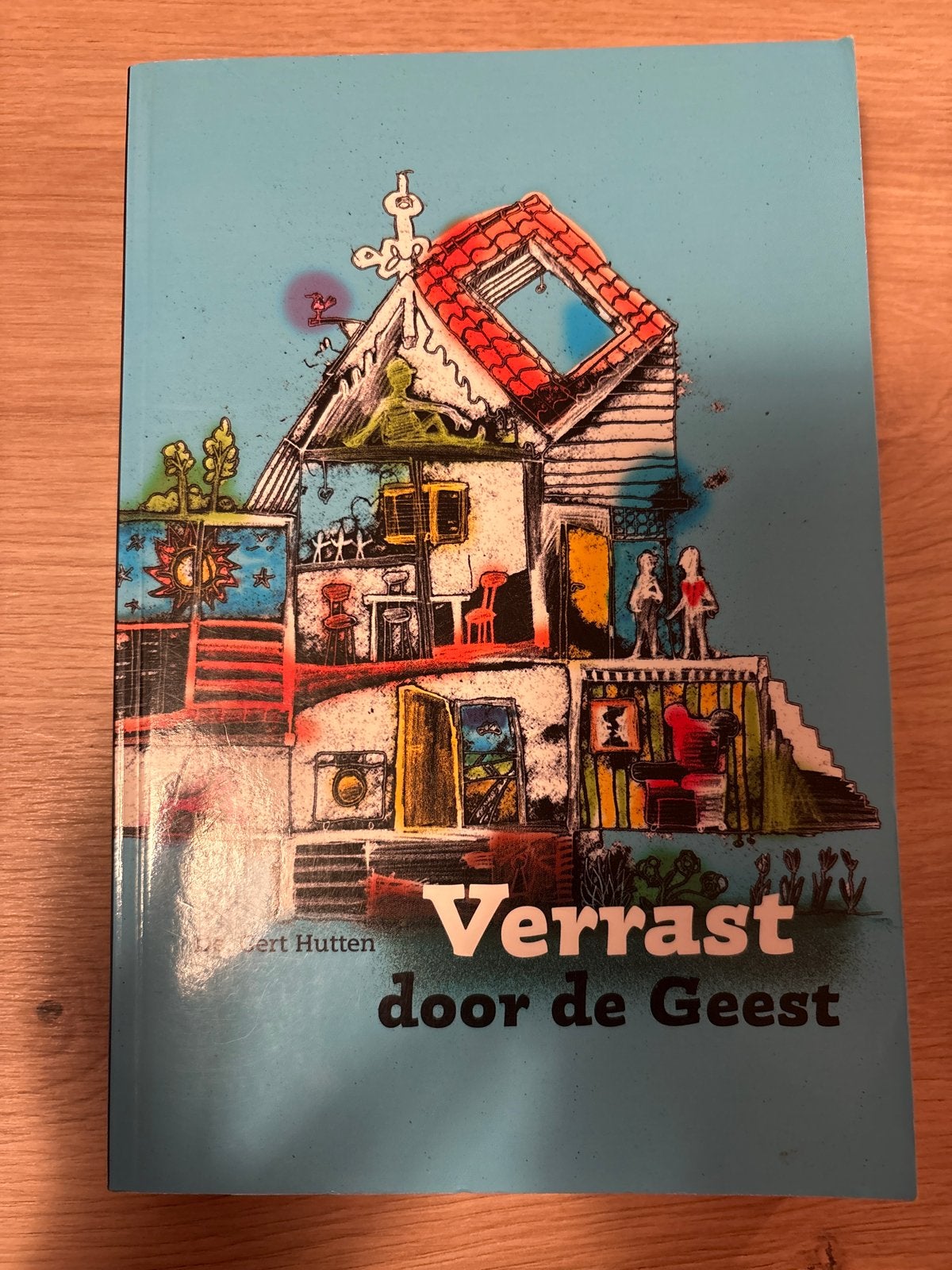 Verrast door de Geest - Bert Hutten, Ophalen of Verzenden, Zo goed als nieuw, Spiritualiteit algemeen, Achtergrond en Informatie