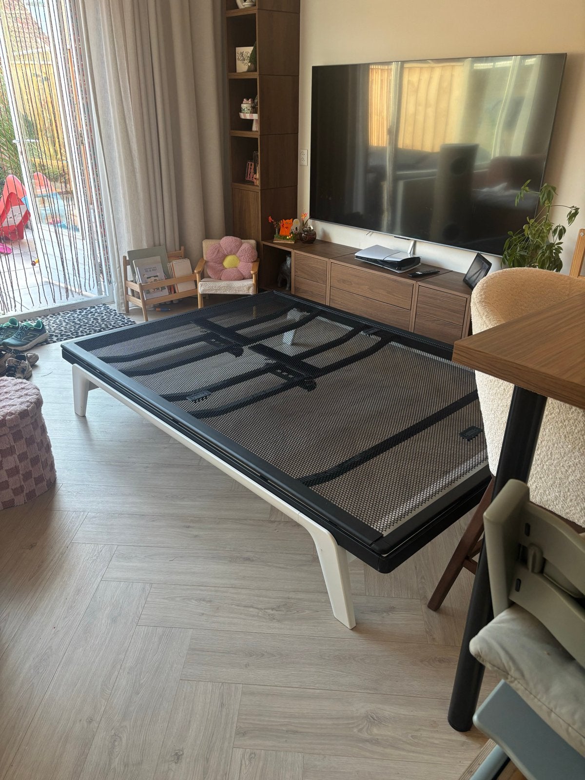 Auping Essential bedframe incl. Matras 140x200 cm, Verstelbaar, Zwart, Tweepersoons, Zo goed als nieuw