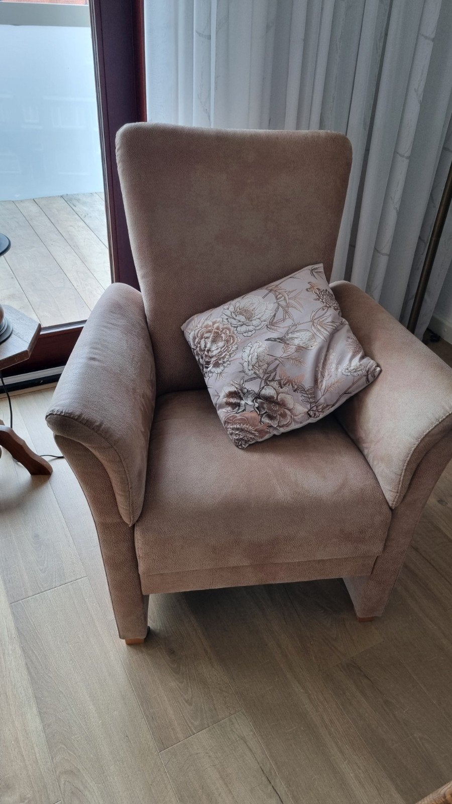 Comfortabele fauteuil, Ophalen, Gebruikt, Modern comfort, 75 tot 100 cm