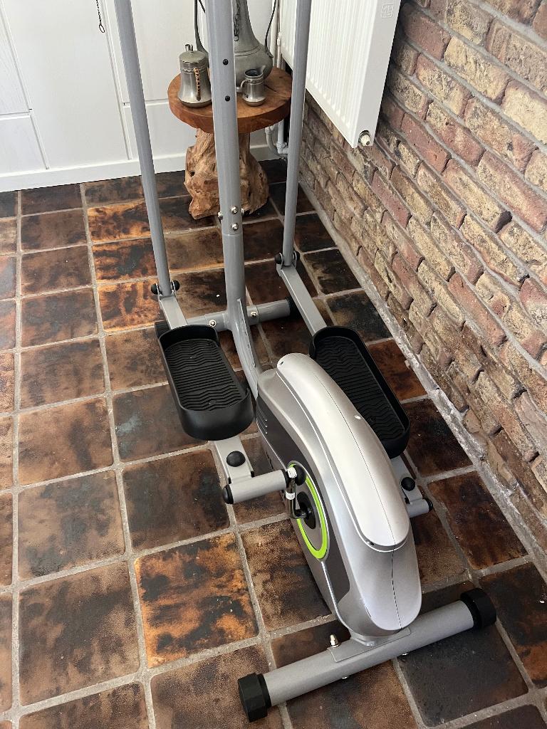 crosstrainer (compact formaat), Ophalen, Benen, Zo goed als nieuw, Crosstrainer