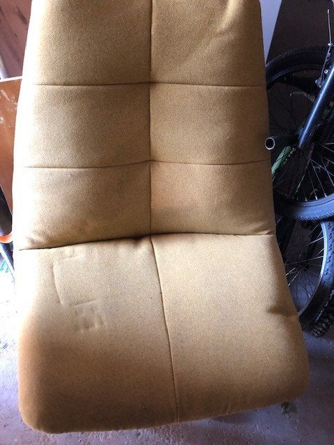 Gratis af te halen draaistoel geel, Ophalen, Gebruikt, Minder dan 75 cm, 50 tot 75 cm