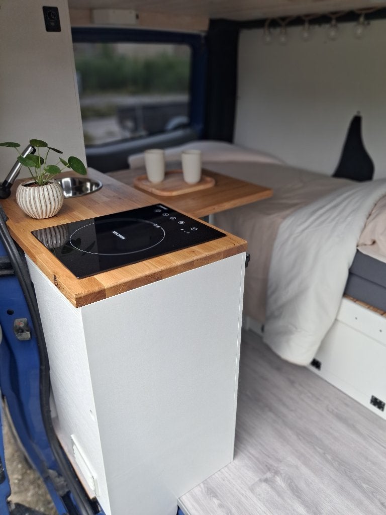 Opel Vivaro buscamper | NIEUWE inbouw | Euro 5 | Instapklaar, Overige merken, Chemisch toilet, Buscamper of Camperbus, Tot en met 2