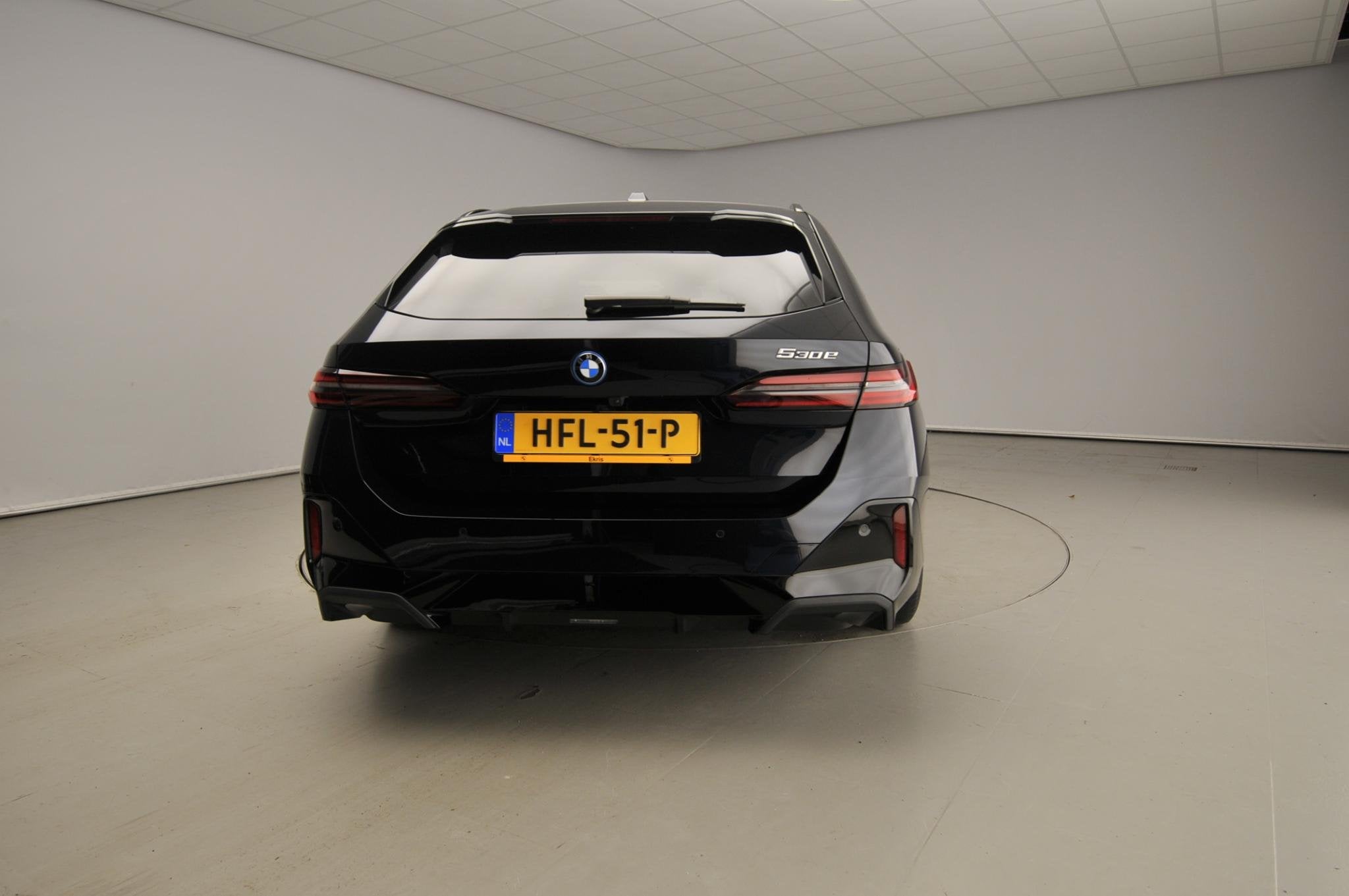 BMW 5 Serie Touring 530e | M-Sportpakket | LED | HUD | Activ, Auto's, Automaat, 4 cilinders, 135 min, Zwart