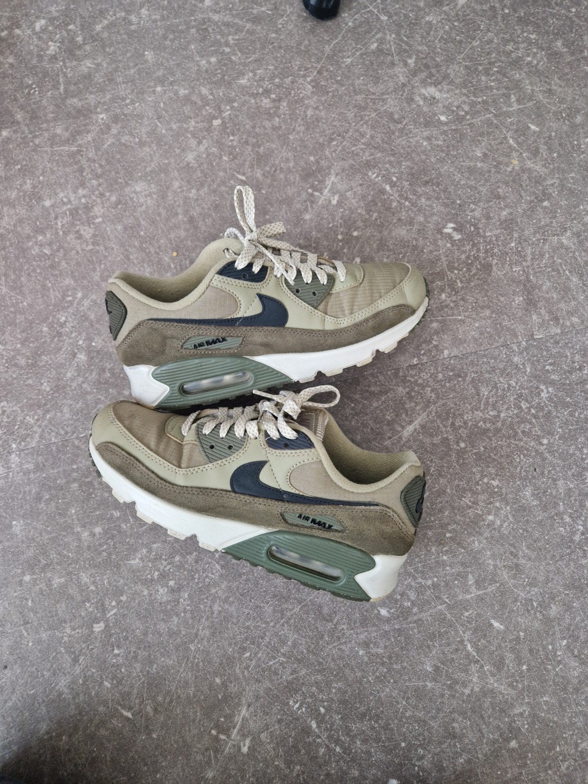 Nike Air Max 90 Olive sneakers origineel maat 38.5, Nike Air Max 90, Ophalen of Verzenden, Groen, Sneakers of Gympen