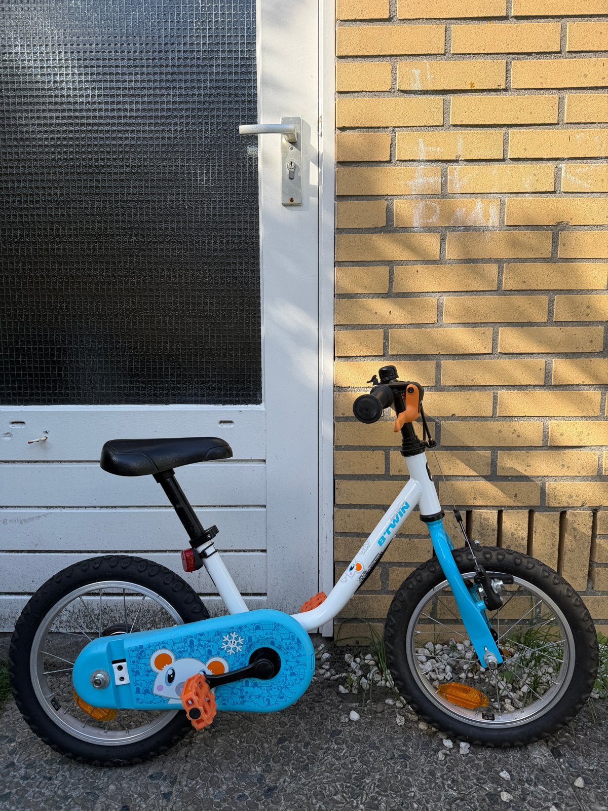 B'TWIN Kinderfiets 14 inch Arctic 100 (Decathlon) + slot, Fietsen en Brommers, Ophalen, Zo goed als nieuw, Velgrem, Minder dan 16 inch