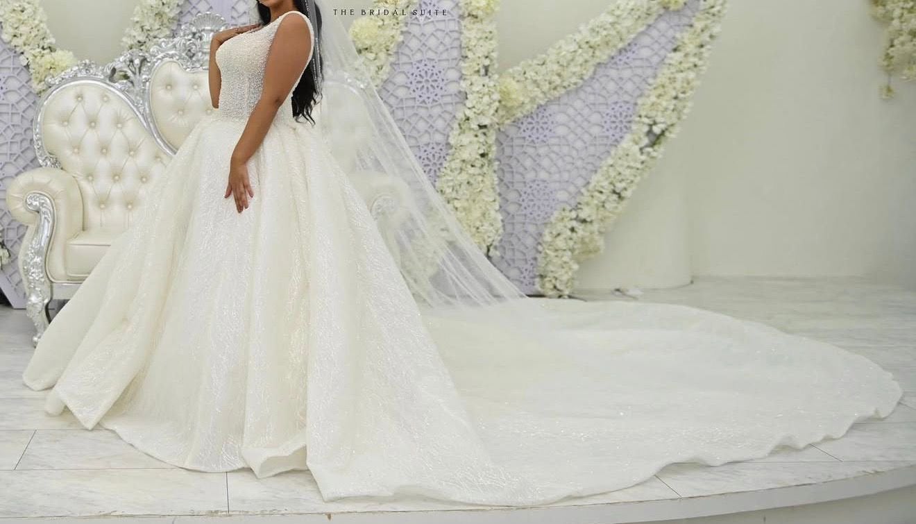 Bruidsjurk trouwjurk mermaid ballroom A line, Ophalen of Verzenden, Zo goed als nieuw, Wit, Trouwjurk