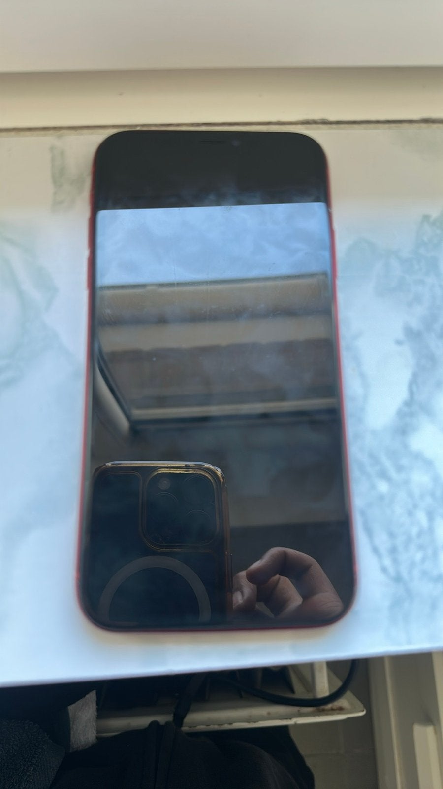 iPhone XR Rood - Achterkant beschadigd, Telecommunicatie, Mobiele telefoons | Apple iPhone, IPhone XR, Ophalen of Verzenden, 64 GB