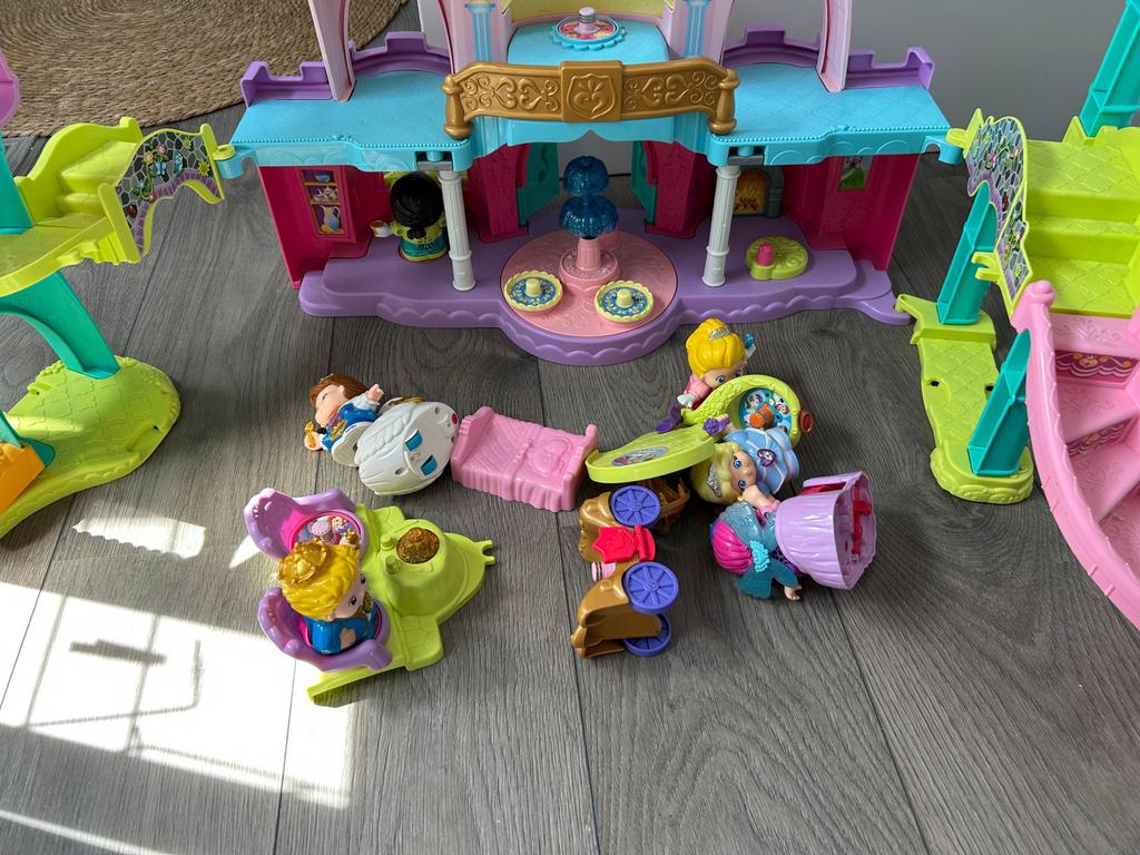 Fisher-Price Little People Disney Princess Kasteel, Kinderen en Baby's, Ophalen, Gebruikt, Meisje