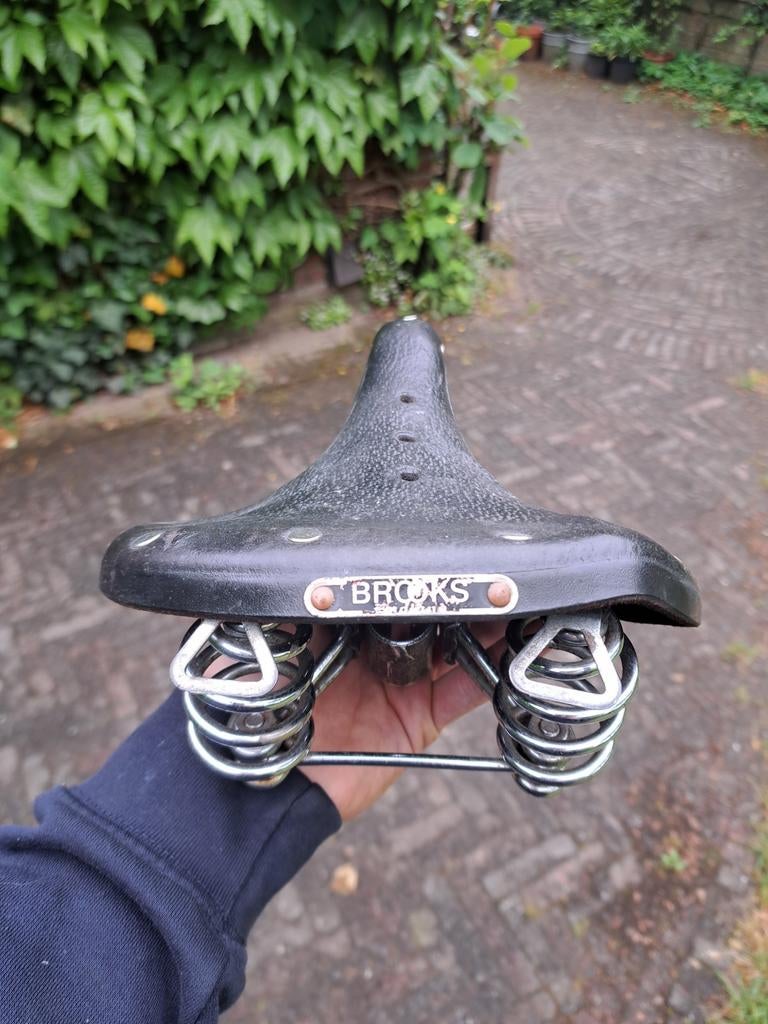 Brooks zadel - Klassiek comfort voor uw fiets, Fietsen en Brommers, Fietsonderdelen, Ophalen, Toerfiets, Gebruikt, Leer