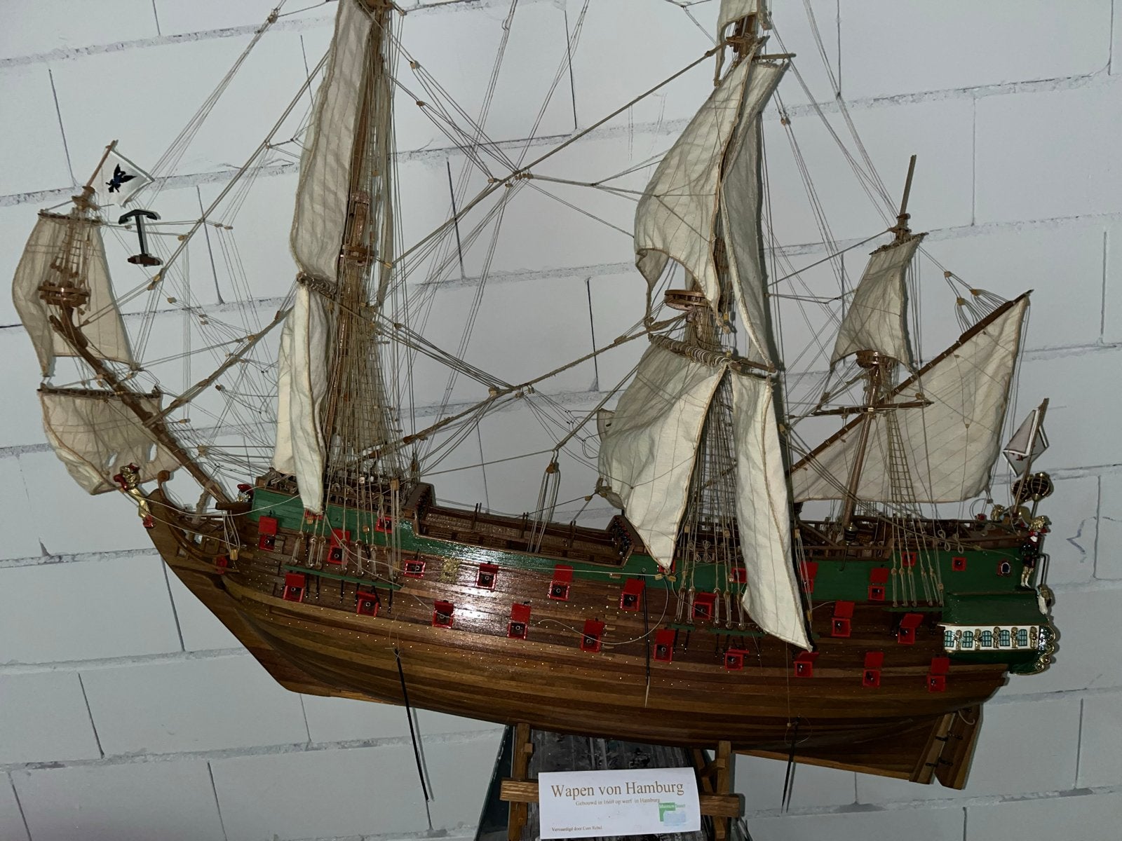 Gedetailleerd model van het schip 'Wapen von Hamburg', Ophalen of Verzenden, Zo goed als nieuw, Groter dan 1:32, Overige merken