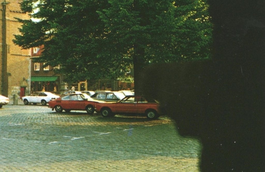 40842 Sluis ZL 80+ Stadhuis nette oude kaart Onbeschreven, Ophalen of Verzenden, 1980 tot heden, Ongelopen, Zeeland