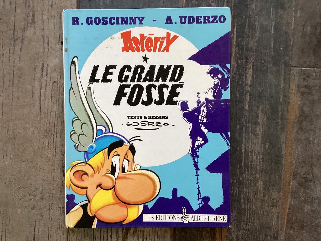 Asterix, Le grande Fosse ( de Broedertwist), hardcover, Boeken, Stripboeken, Gelezen, R. Goscinny, A. Uderzo, Eén stripboek, Ophalen of Verzenden