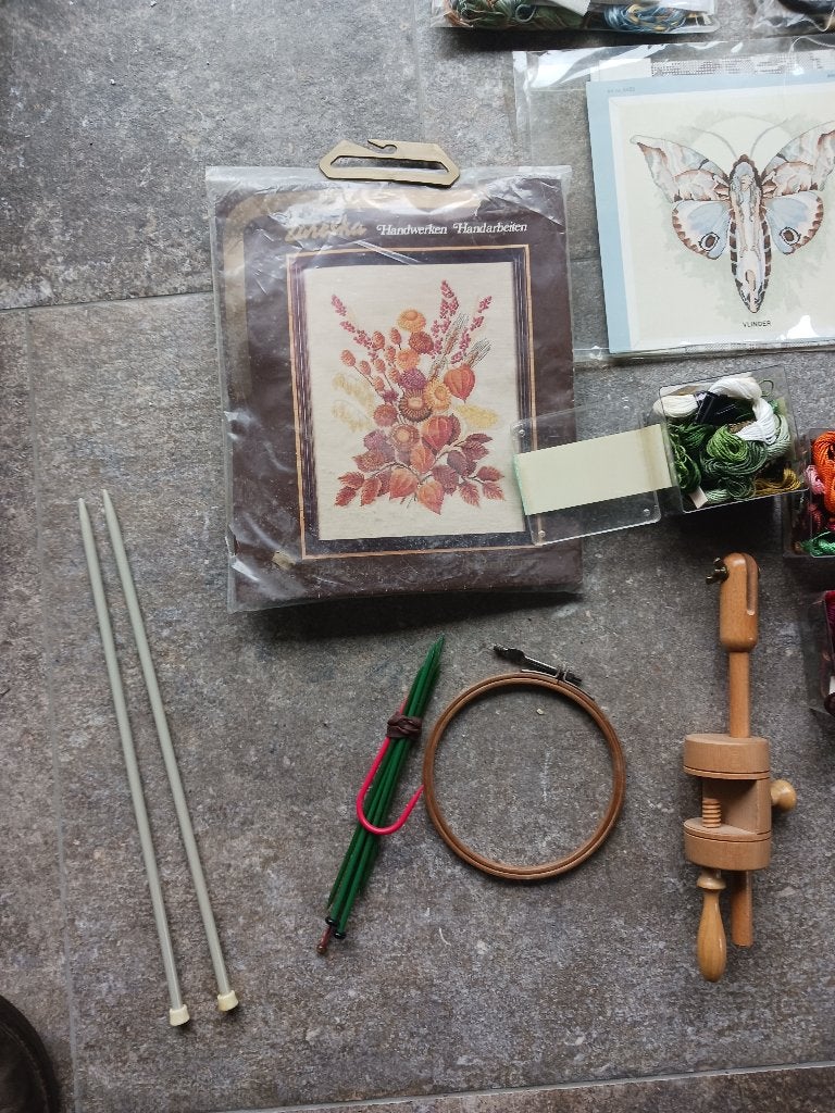 borduur spullen, Ophalen of Verzenden, Gebruikt, Handborduren, Borduurgaren of Zijde