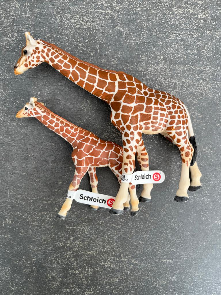 Schleich Giraffe Moeder en Kalf - Nieuw! Nr. 73508, Verzamelen, Dierenverzamelingen, Ophalen of Verzenden, Nieuw, Overige soorten
