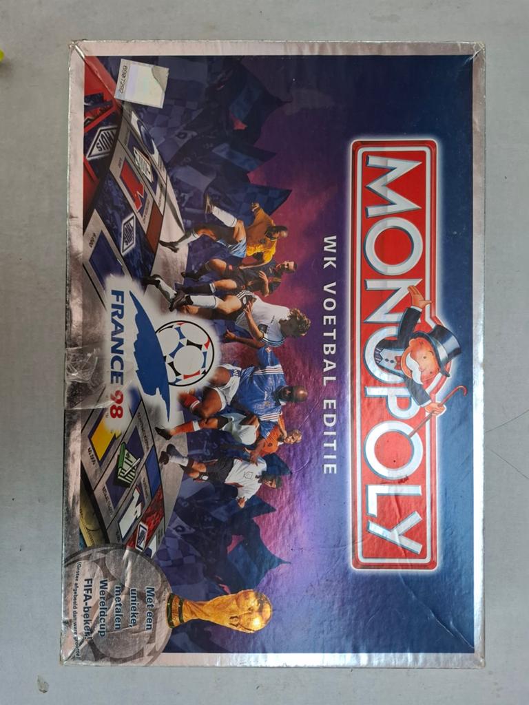 Monopoly WK Voetbal Editie Frankrijk '98, Vijf spelers of meer, Ophalen of Verzenden, Zo goed als nieuw, Parker