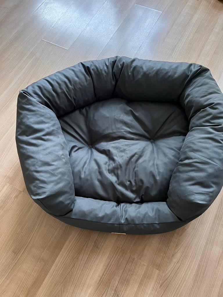 Hondenmand kleur antraciet afmeting 100 x 70 cm, Dieren en Toebehoren, Ophalen of Verzenden, Zo goed als nieuw