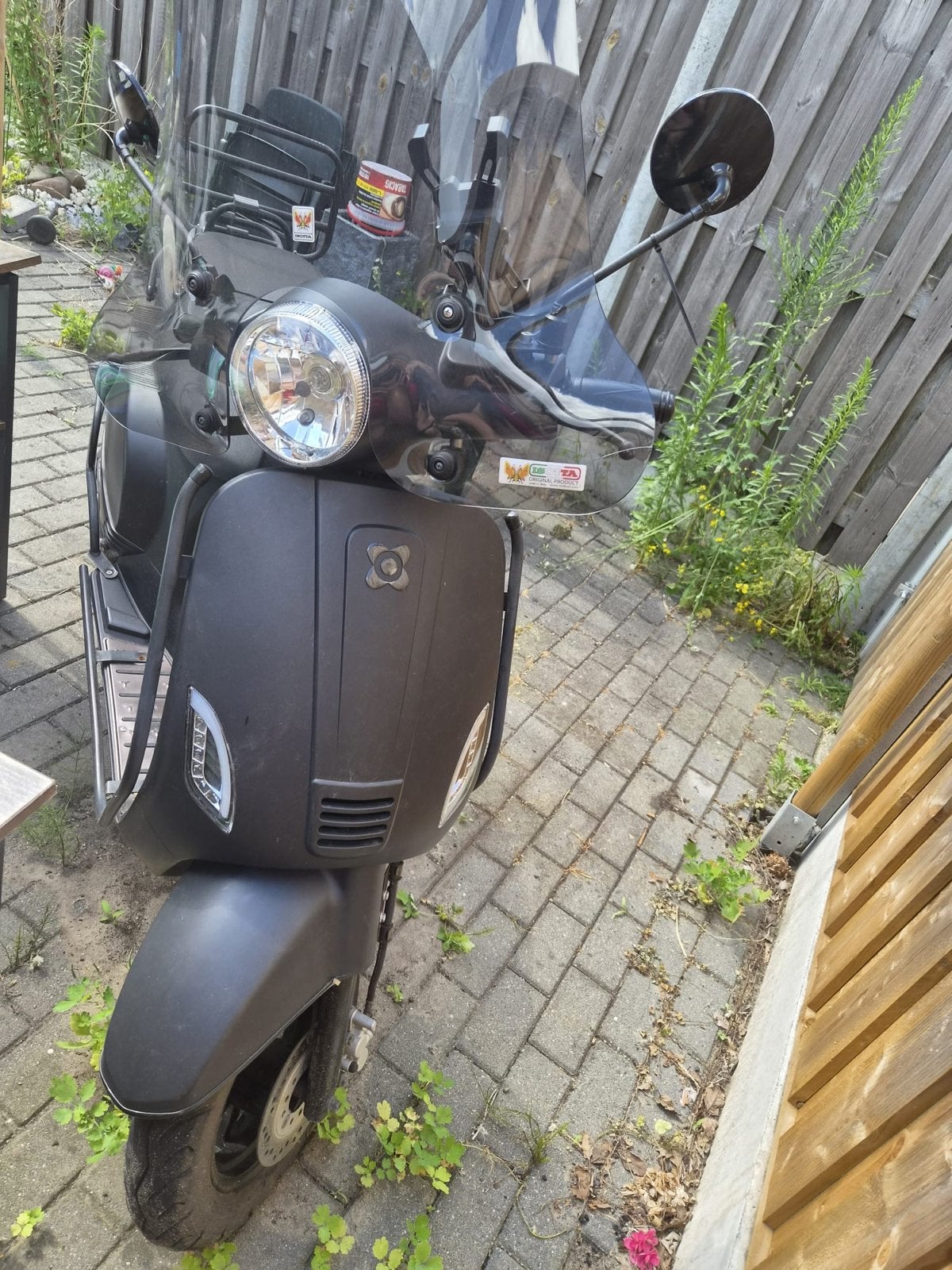 AGM VX50 - Lage kilometerstand, goed onderhouden, Zo goed als nieuw, Benzine, Ophalen, Overige merken