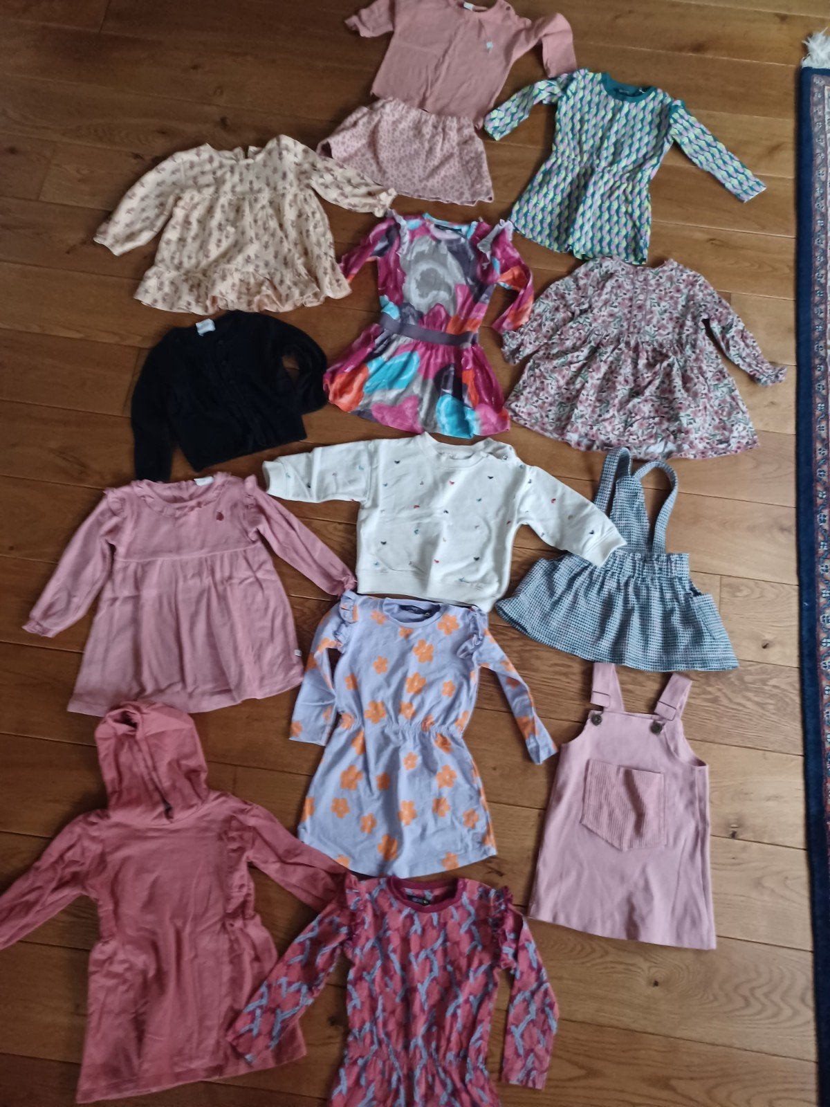 14 stuks kinderkleding meisje mt 86, Kinderen en Baby's, Ophalen of Verzenden, Zo goed als nieuw, Maat 86
