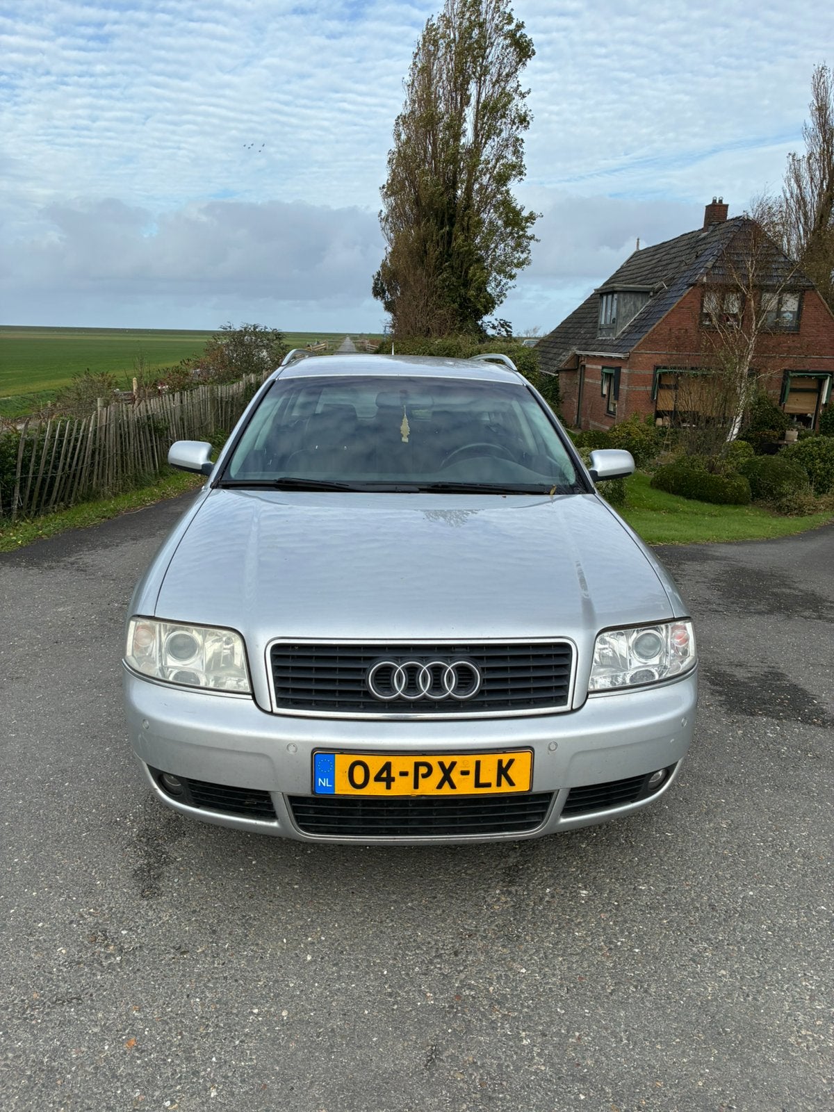 Audi A6 2.4 Avant 125KW AUT 2005 Grijs, Auto's, Zwart, Stationwagon, Particulier, 170 pk
