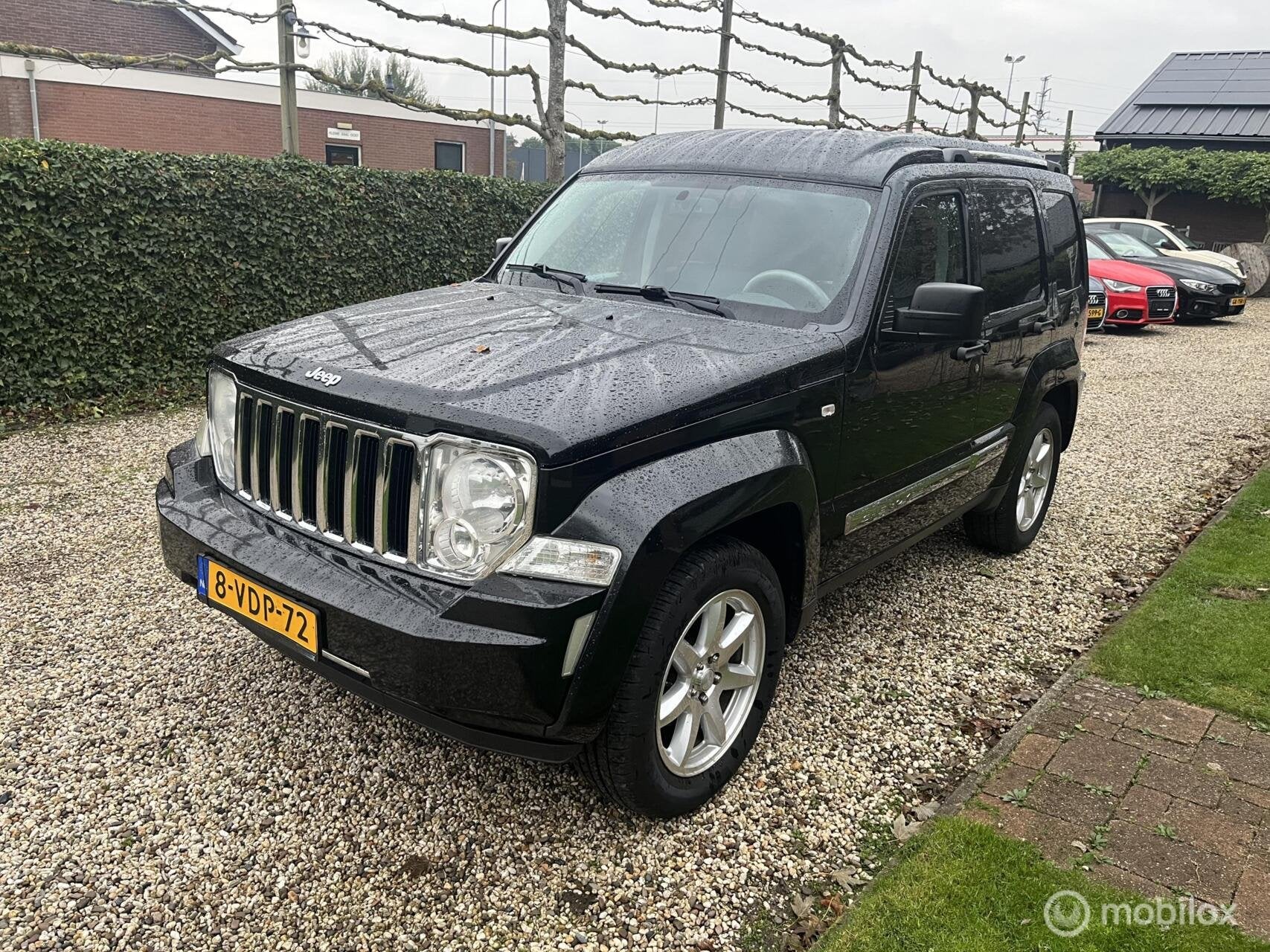 Jeep Cherokee 2.8 CRD Limited automaat, Auto's, Automaat, Gebruikt, 4 cilinders, Verwarmde buitenspiegels