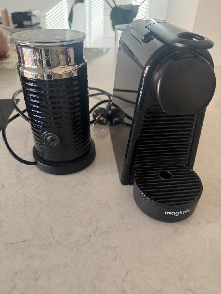 Nespresso magic mix (incl. opschuimer), Ophalen, Gebruikt, Espresso apparaat, 1 kopje
