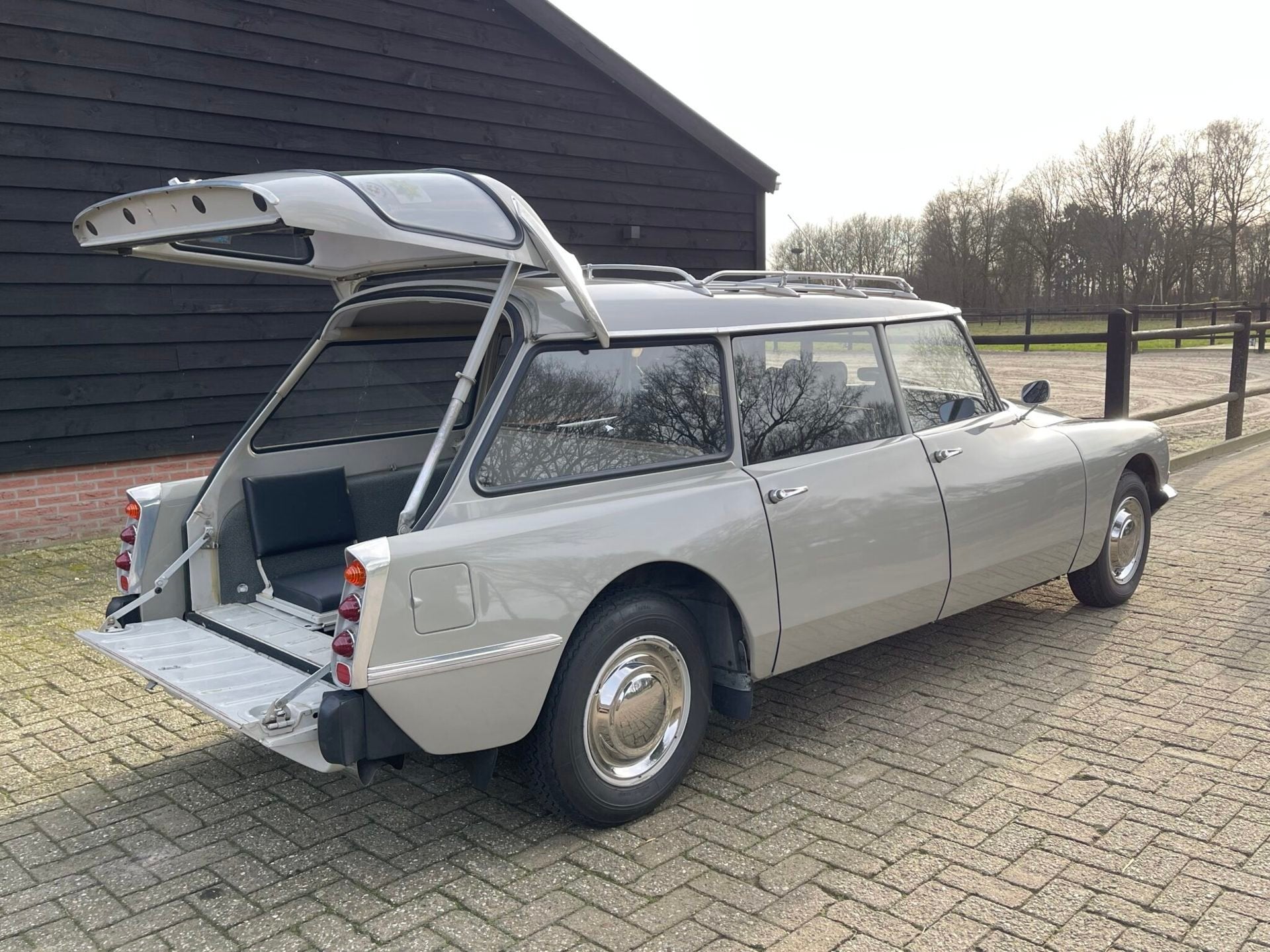 Citroen ID 21 Break in mooie originele staat, foto 8
