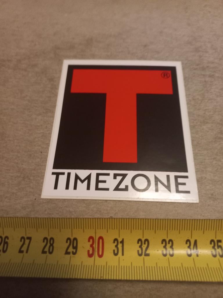 Timezone, Ophalen of Verzenden, Zo goed als nieuw