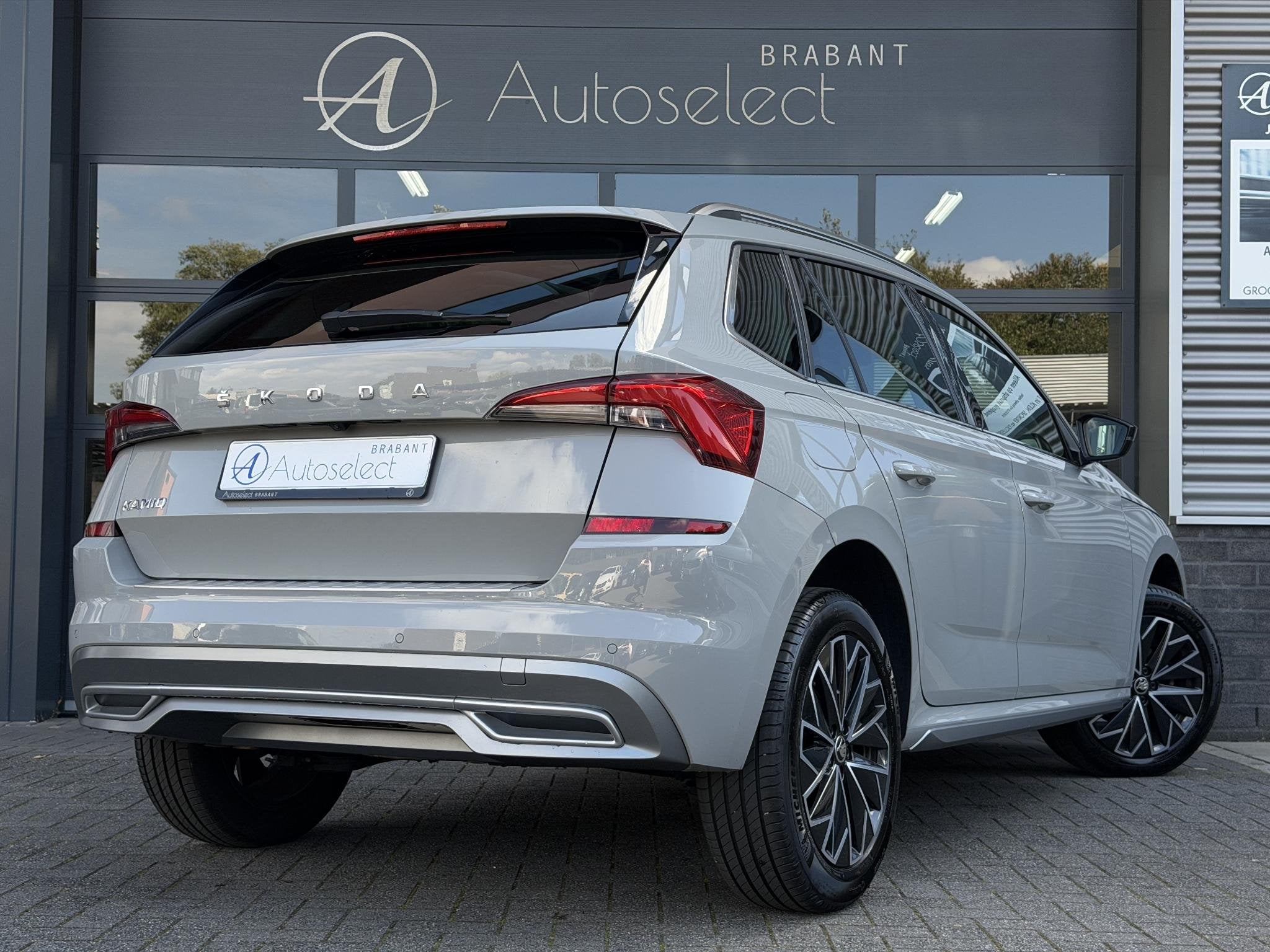 Skoda Kamiq 1.5 TSI ACT Sport DSG | Pano | 150PK, Auto's, 4 cilinders, 150 pk, Bedrijf, Kamiq