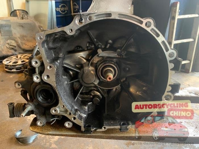 Versnellingsbak van een Mazda 626, Ophalen, Gebruikt, -, -