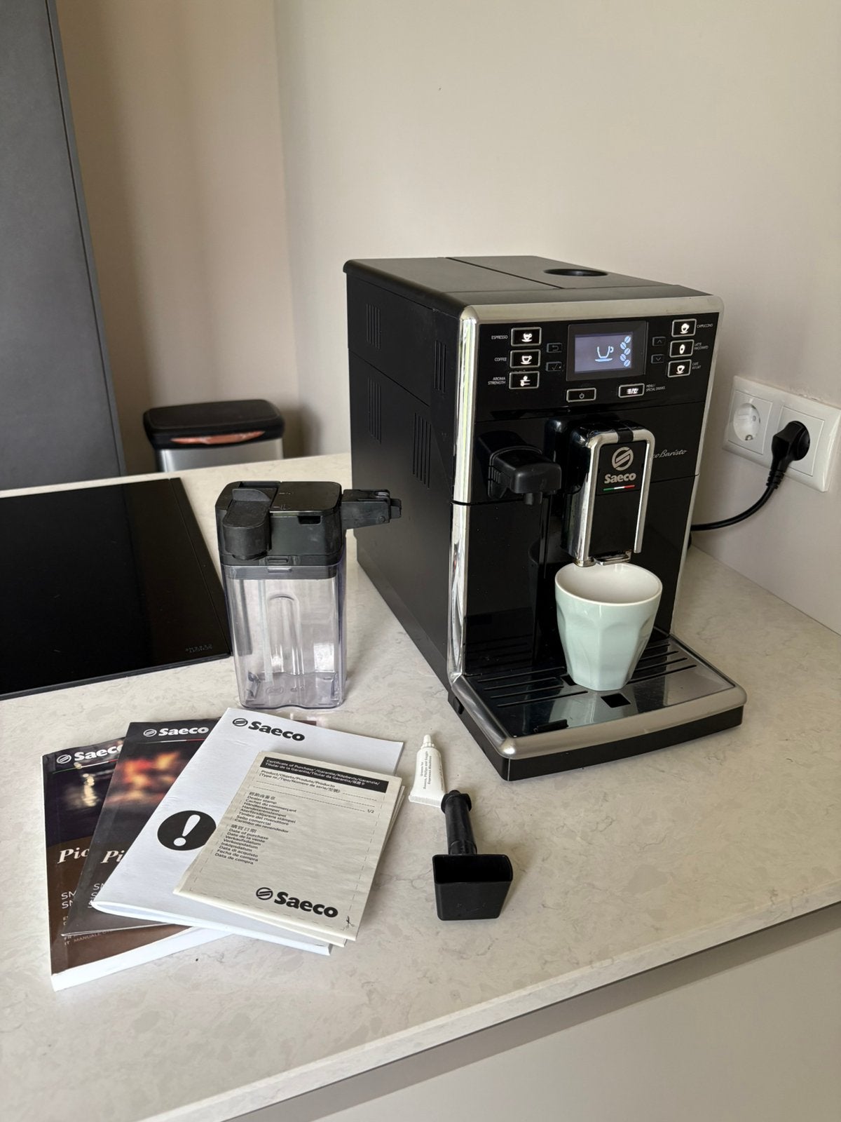 Saeco Pico Barista / bonenkoffie volautomaat, Afneembaar waterreservoir, Espresso apparaat, Zo goed als nieuw, Koffiebonen