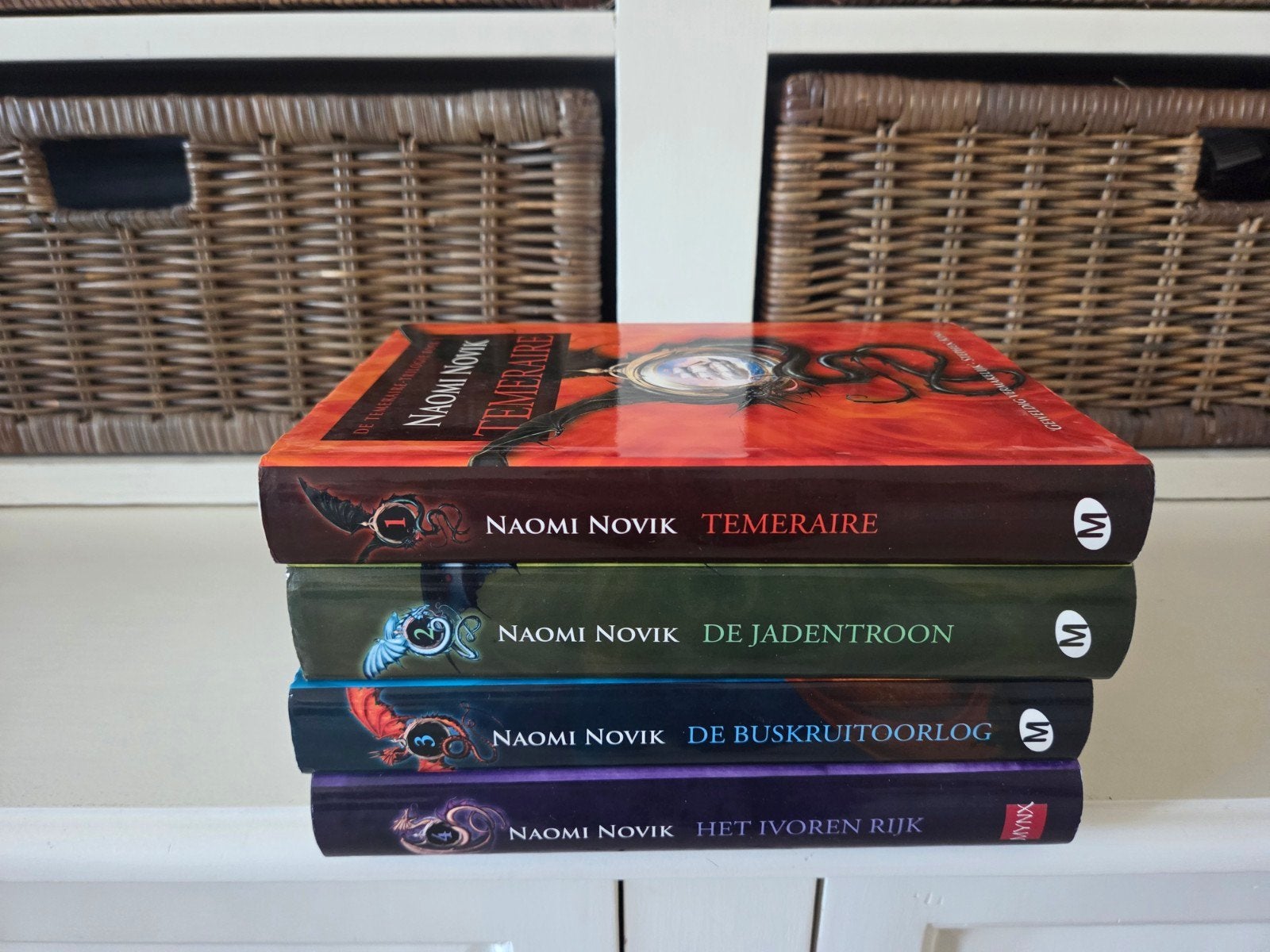 Naomi Novik - De temeraire trilogie, Boeken, Ophalen of Verzenden, Gelezen