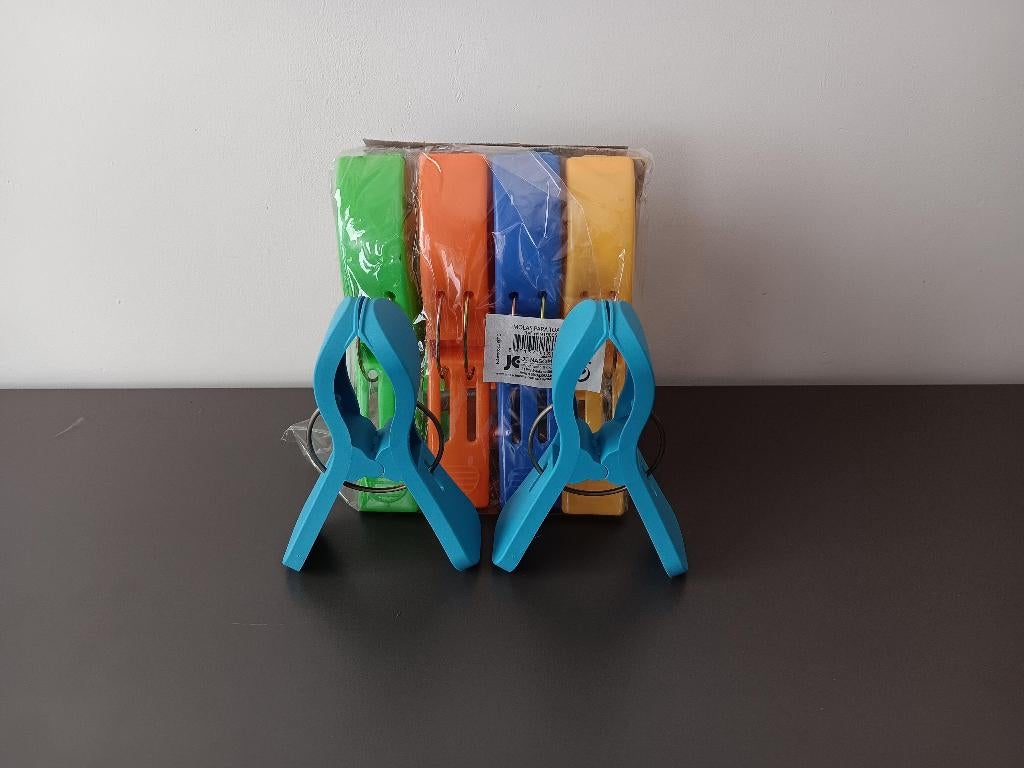 Set wasknijpers 4 grote (14 cm) en 2 kleinere (11 cm), Ophalen of Verzenden, Zo goed als nieuw