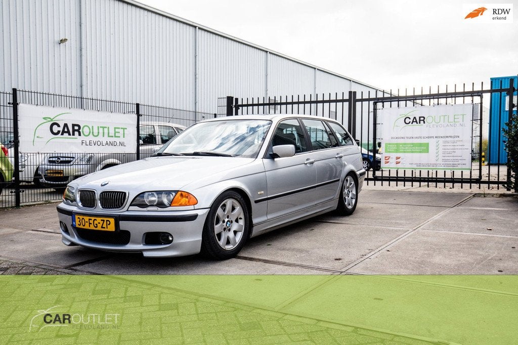 BMW 3-serie Touring 328i Executive Navi Leder Hobby Project, Auto's, BMW, Handgeschakeld, 2793 cc, Parkeersensor, 193 pk