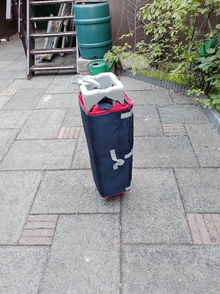 Camping bedje, Ophalen, Gebruikt, Reisbedje