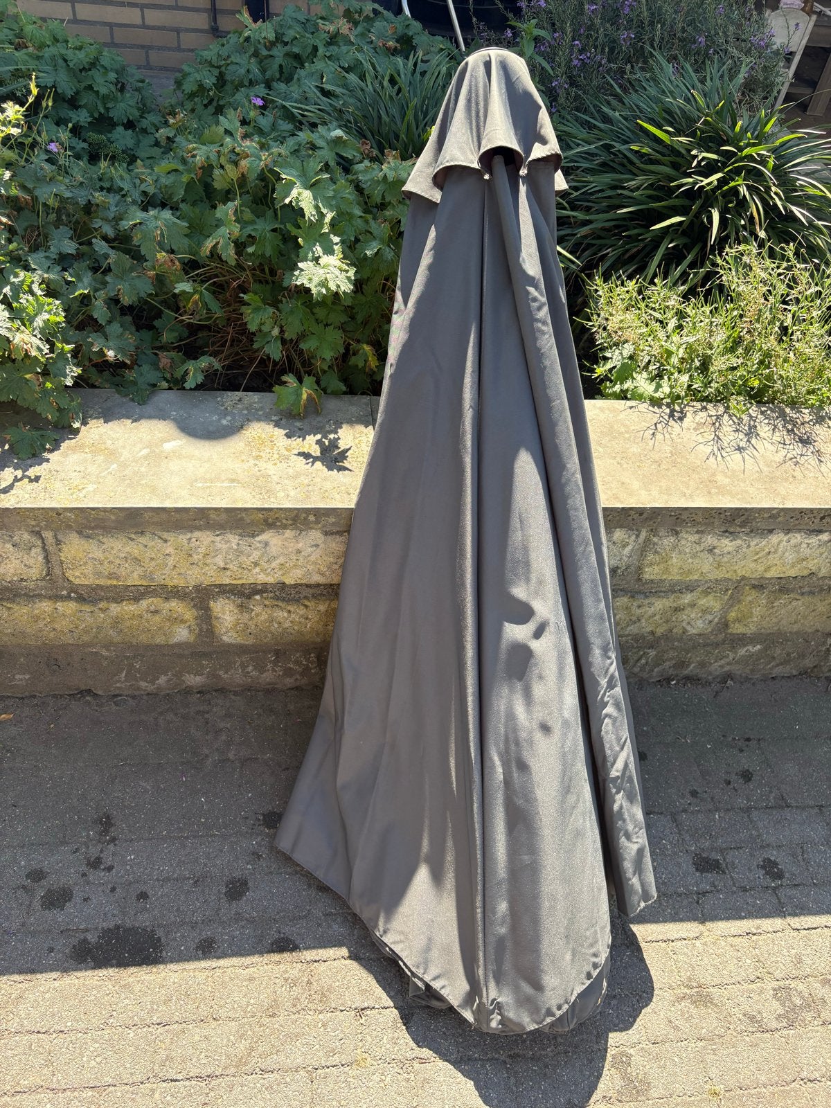 Marktparasol AGGER Ø300 donkergrijs (alleen doek), Tuin en Terras, Parasols, Ophalen, Gebruikt, 2 tot 3 meter, Stokparasol