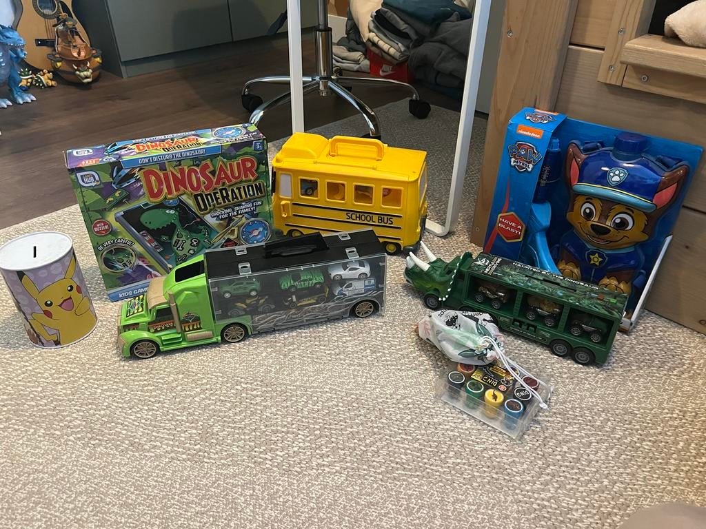 Robocar Poli Schoolbus + dino truck + speelgoed, Ophalen of Verzenden, Gebruikt, Jongen of Meisje